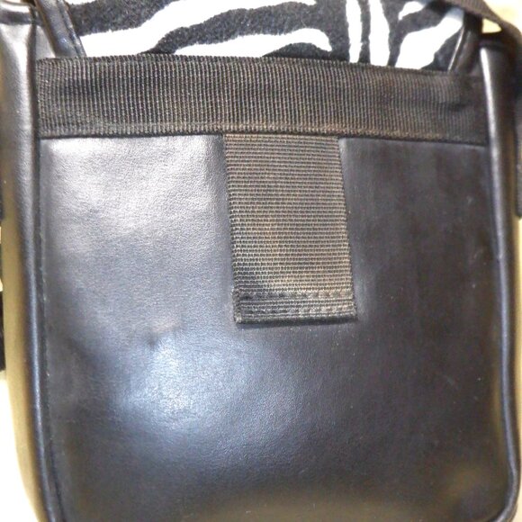 ~ Functional CROSSBODY BAG with Adjustable Strap / Additional Loop for Waist - Picture 2 of 2
